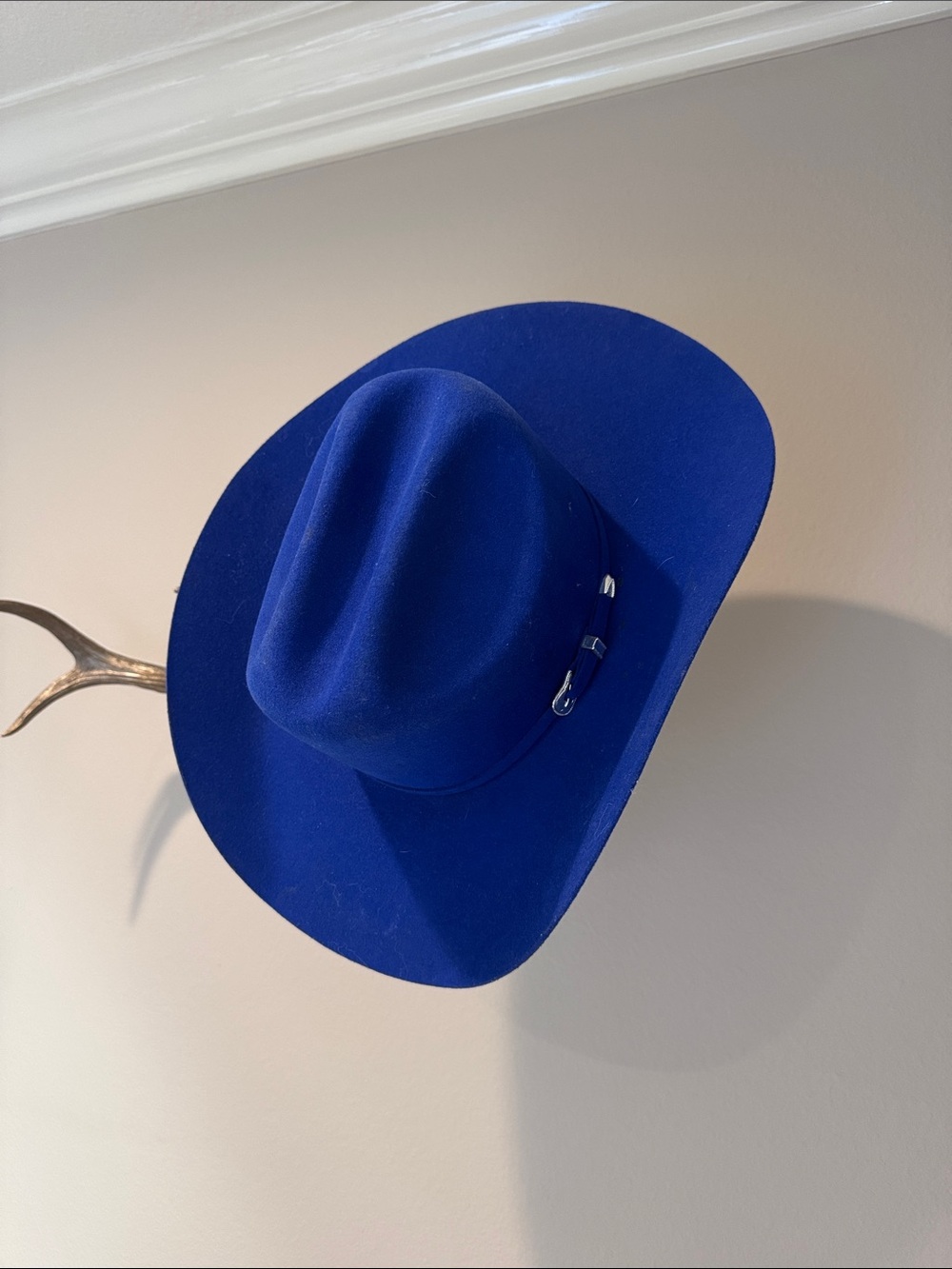 Classic Royal Blue Felt Cowboy Hat